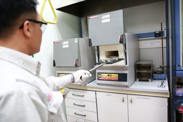 Ammonium Molybdate - Amoni Molybdat phòng thí nghiệm