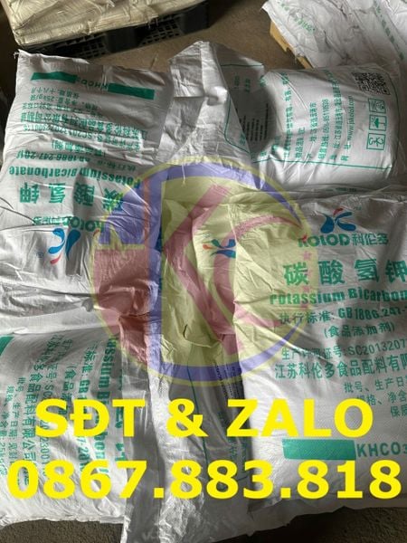 Potassium Bicarbonate KHCO3 dạng bột màu trắng