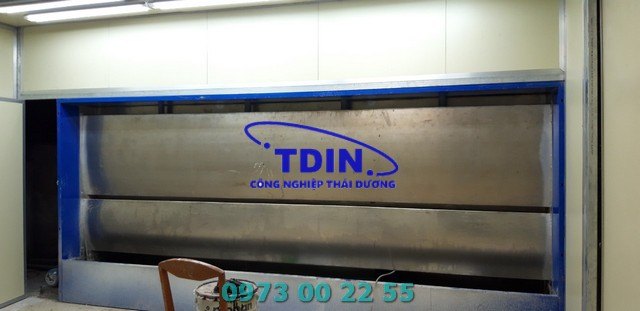 Bàn giao buồng phun sơn áp dương ,sấy cho công ty DH