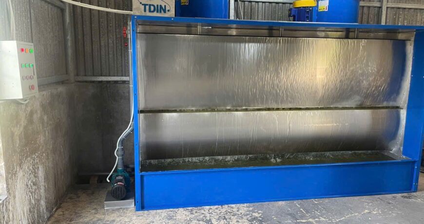 Bàn giao buồng phun sơn loại 3,3m 2 quạt hút tại ninh bình