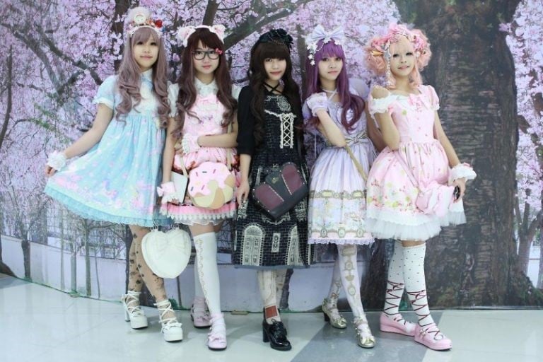Xu hướng thời trang Lolita và những điều bạn chưa biết