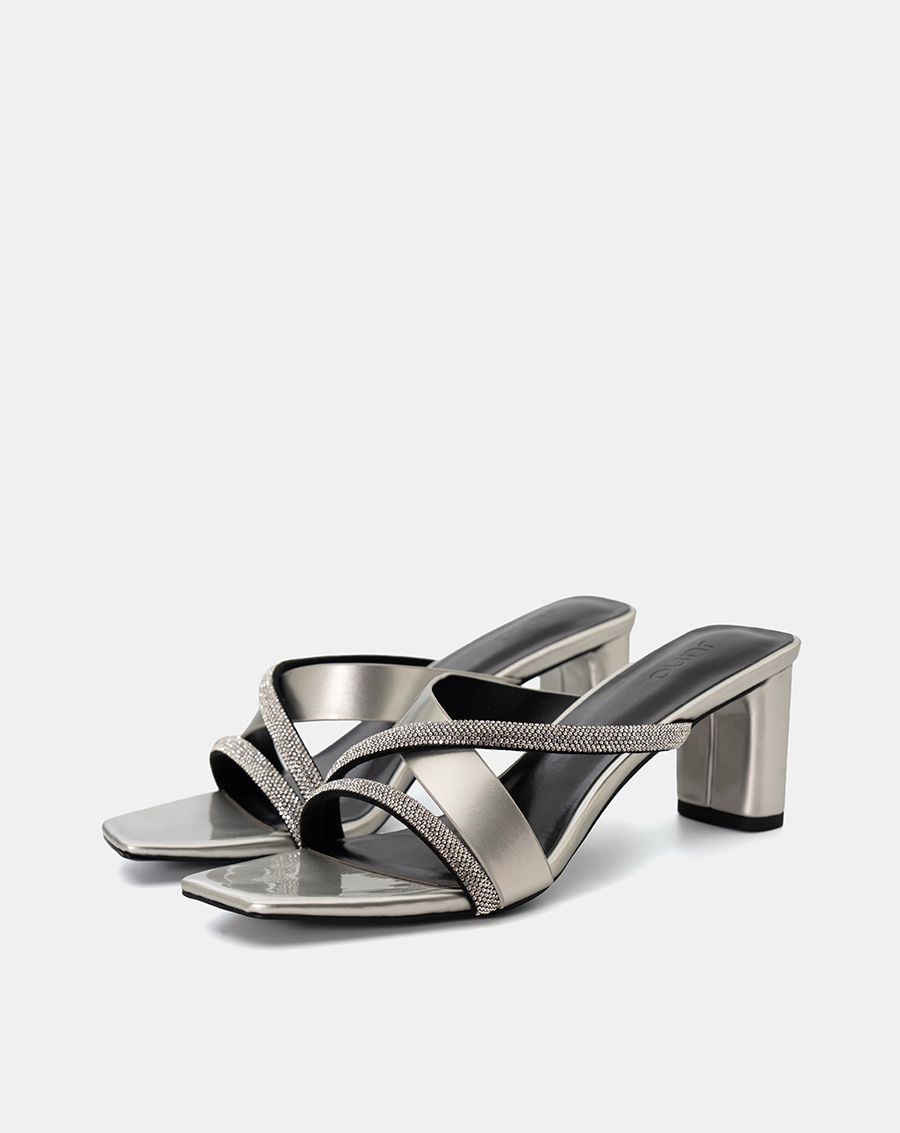  Giày Sandal Mules phối quai đính hạt 