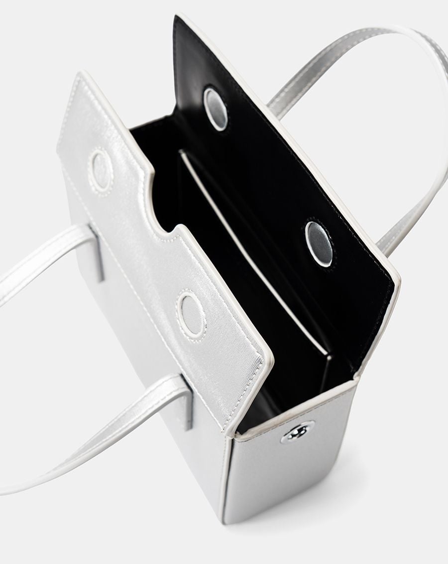  Túi Xách Nhỏ Dạng Hộp Trang Trí Charm Nơ 