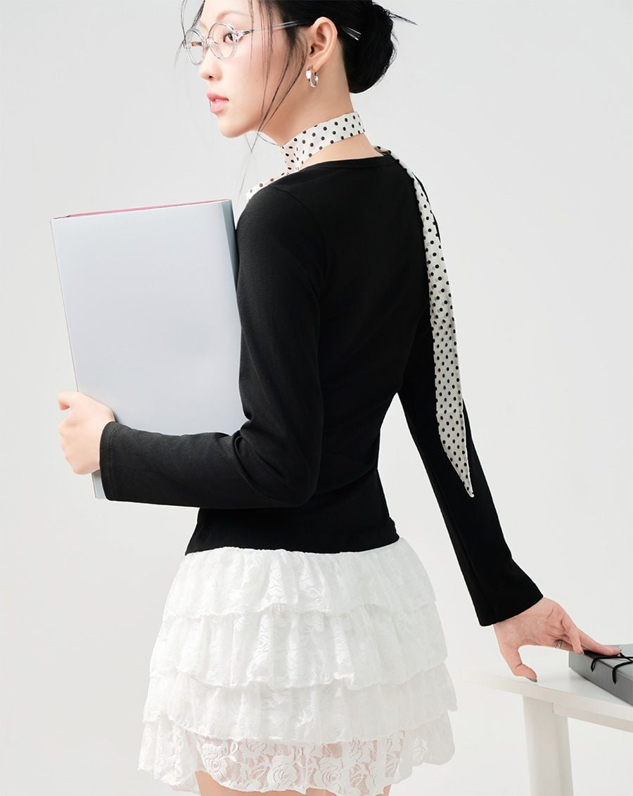  Áo thun tay dài phối nẹp cổ ribbon 