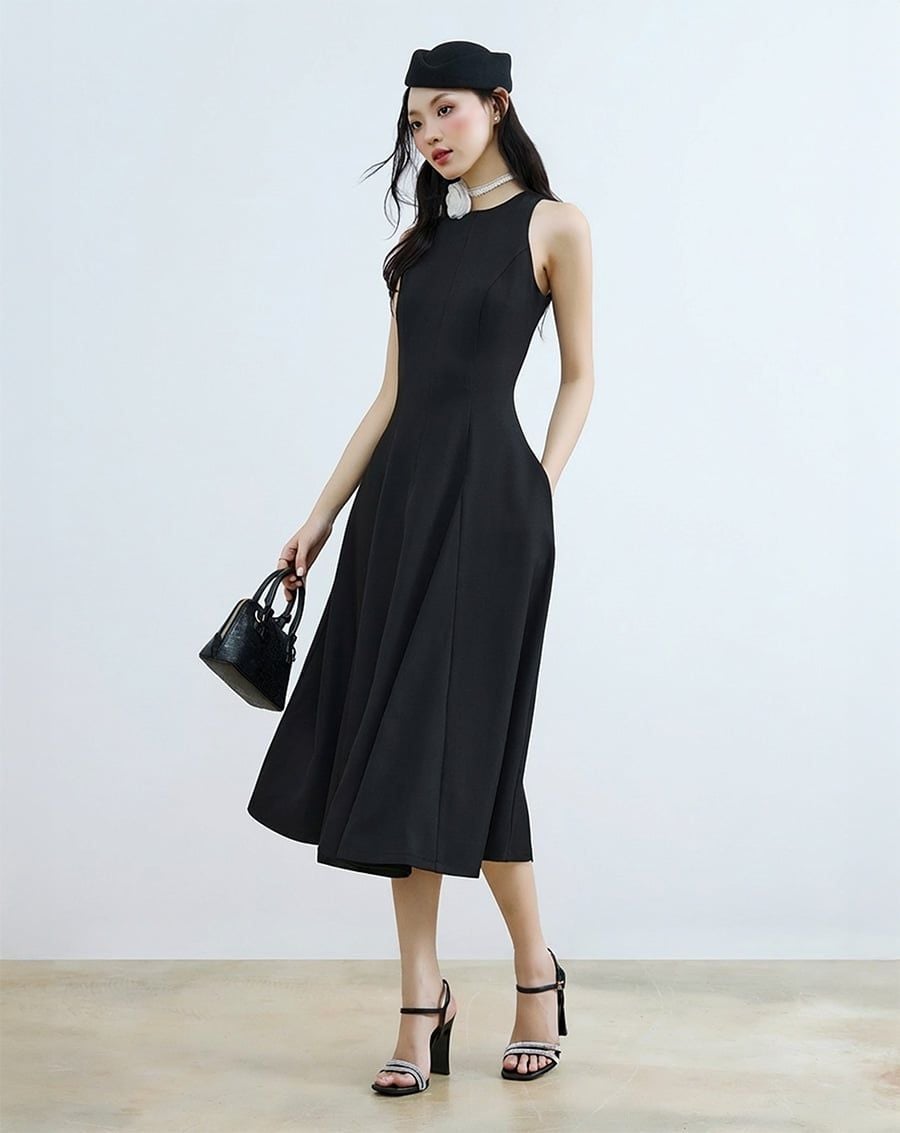  Đầm maxi cổ yếm form xòe 