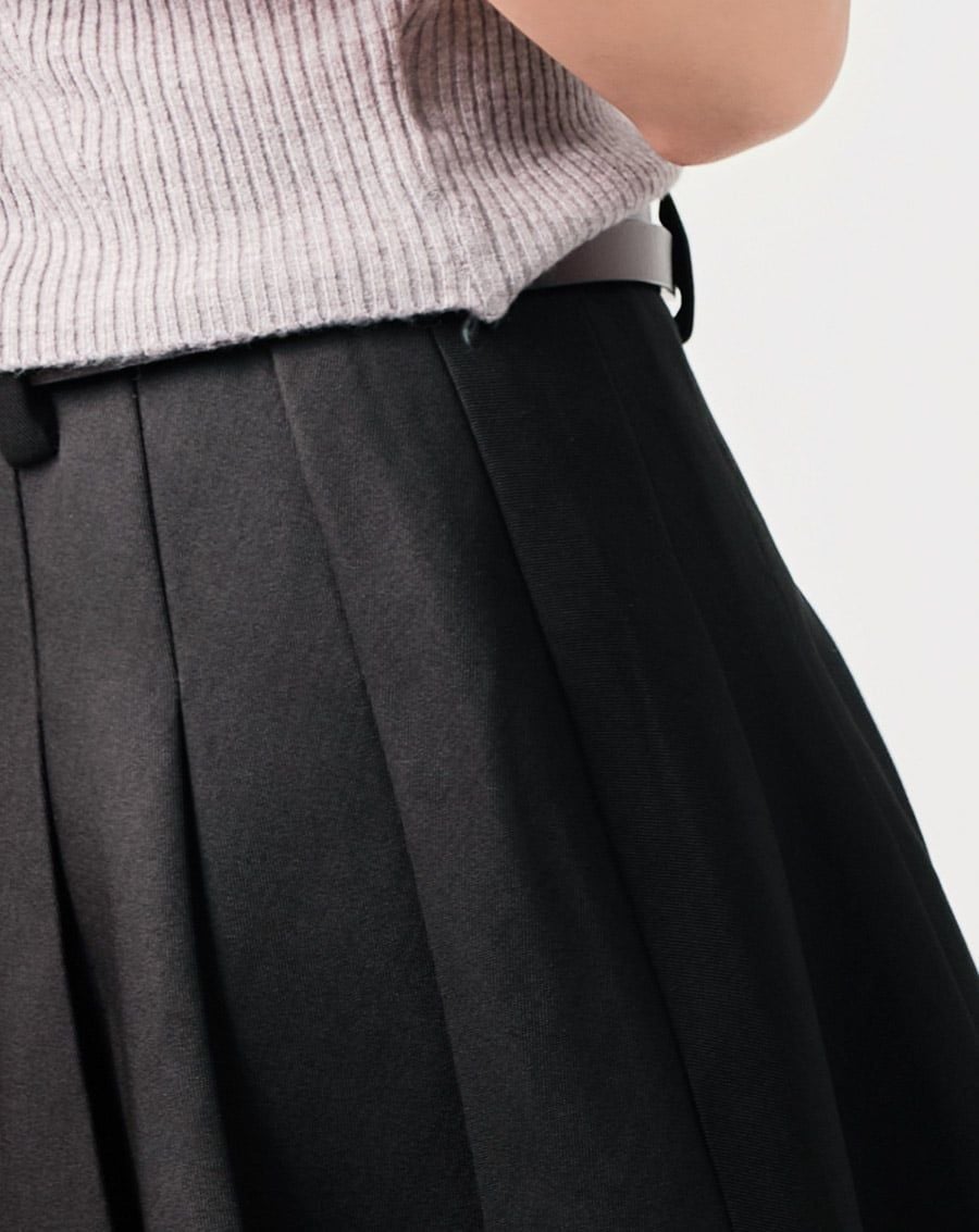  Quần giả váy xếp ly 