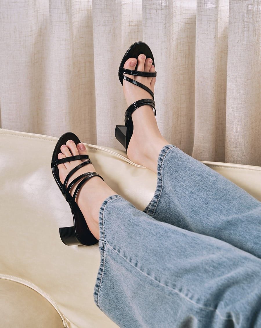  Giày Sandal Quai Rút 