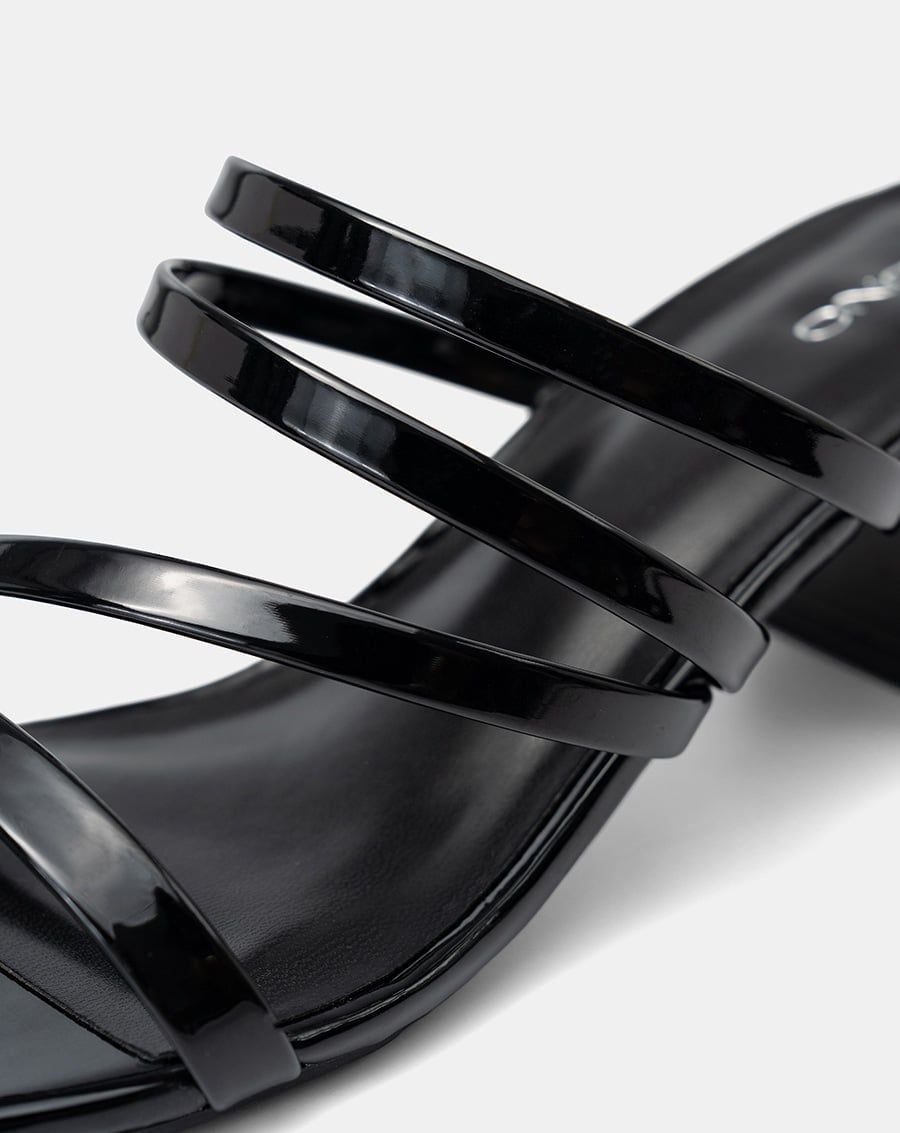  Giày Sandal Quai Rút 