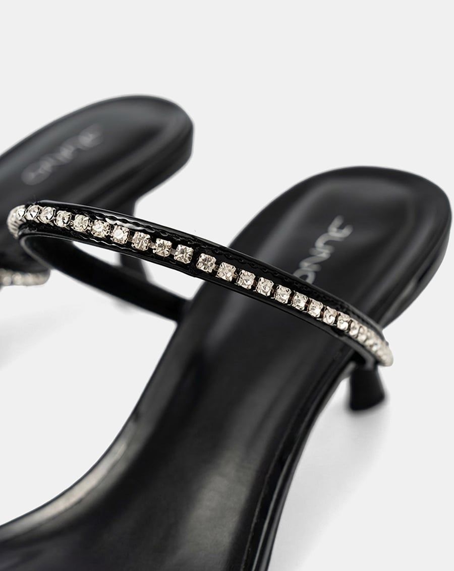  Giày Sandal Mules Phối Dây Trang Trí 