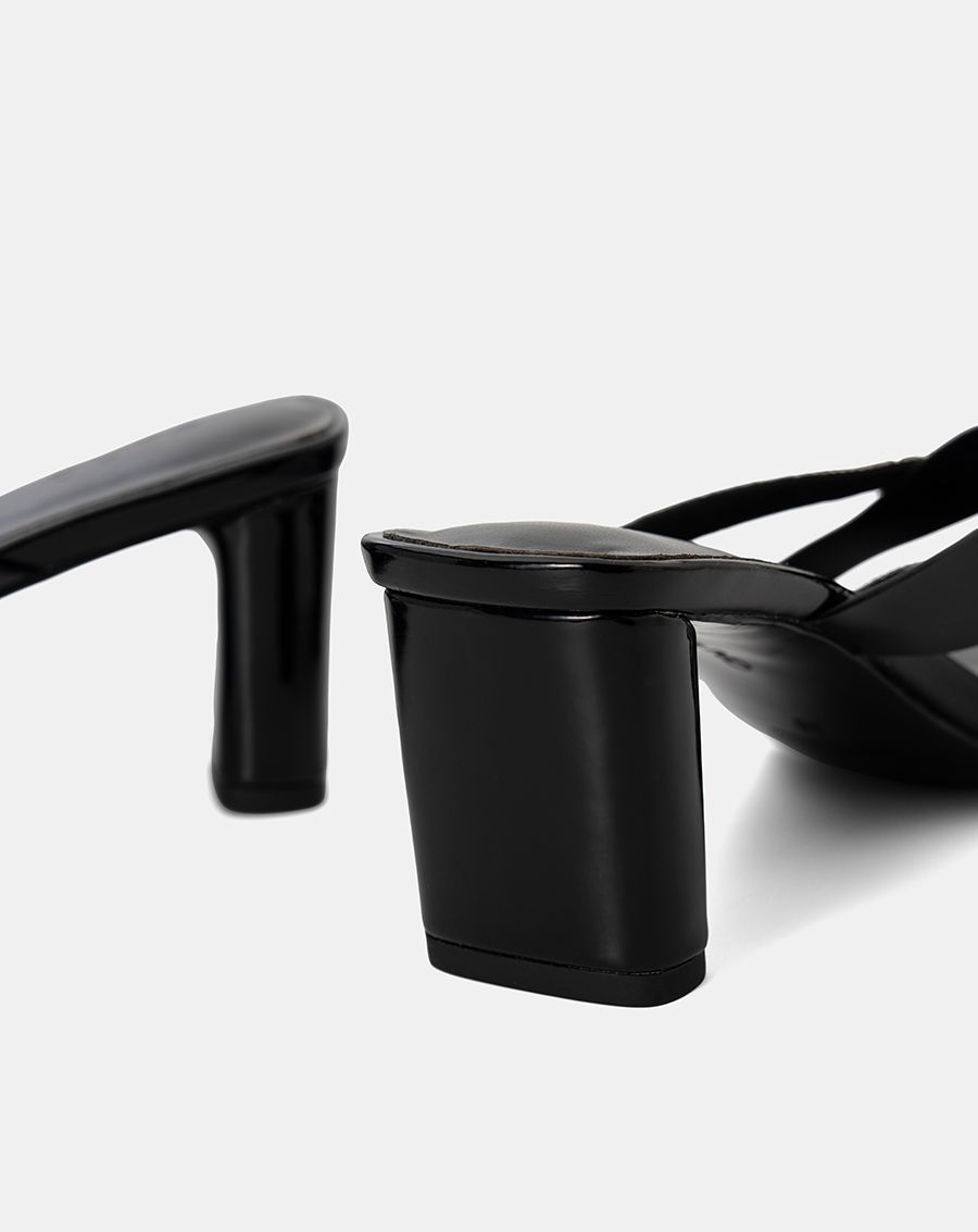  Giày Sandal Mules phối quai đính hạt 