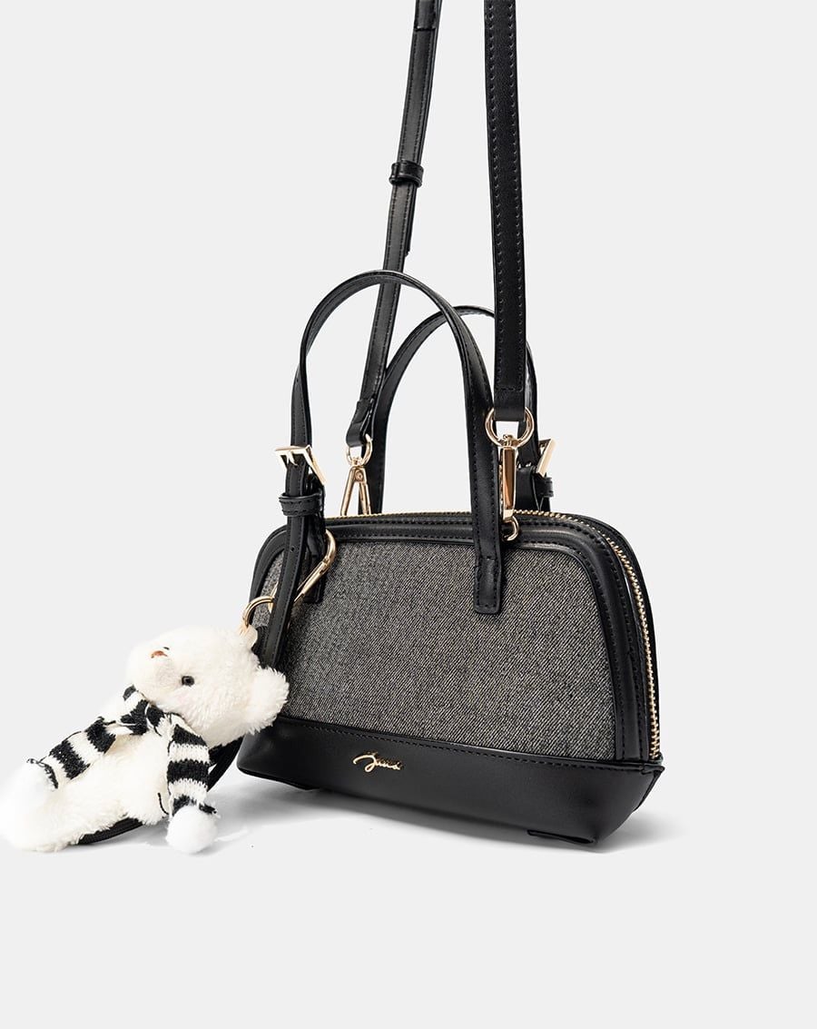  Túi Xách Nhỏ Form Bowling Phối Charm 