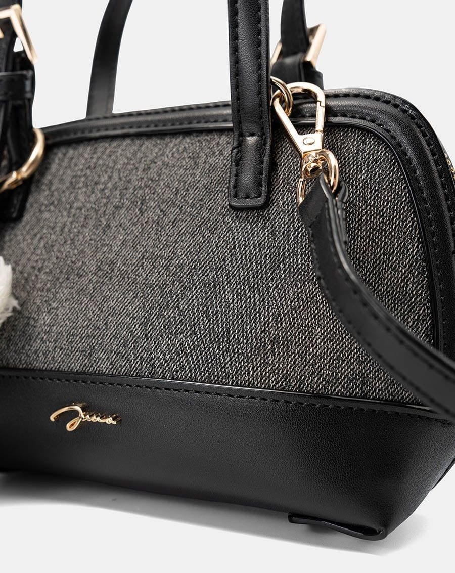  Túi Xách Nhỏ Form Bowling Phối Charm 