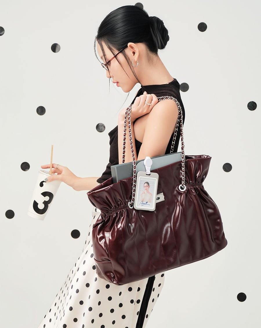  Túi Xách Lớn Tote Bag Form Mềm Phối Khoá 