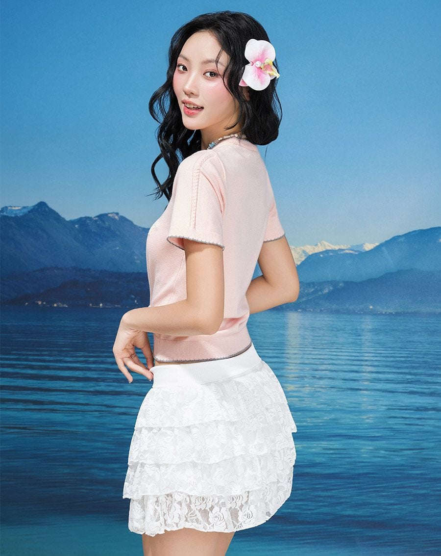  Áo dệt kim thêu chữ  
