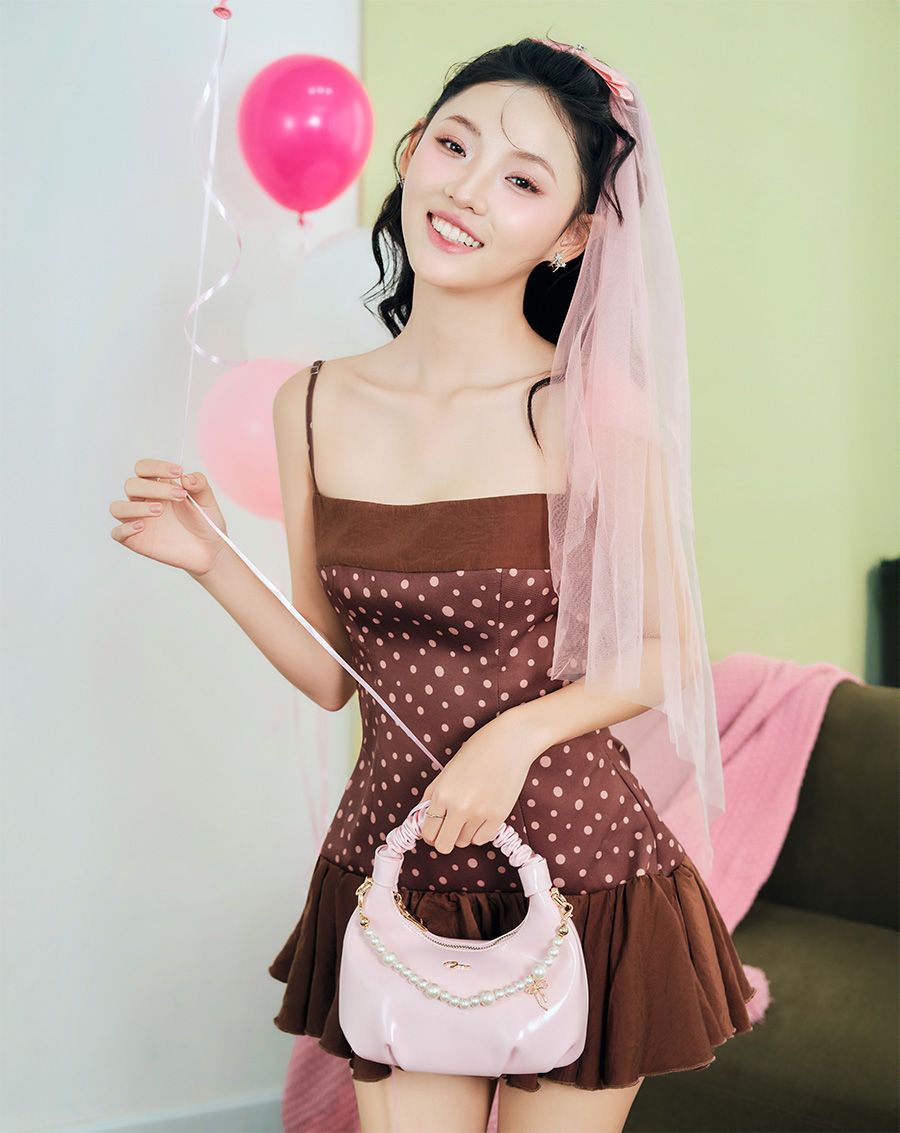  Túi Xách Nhỏ Sweetie Pearl Chain 