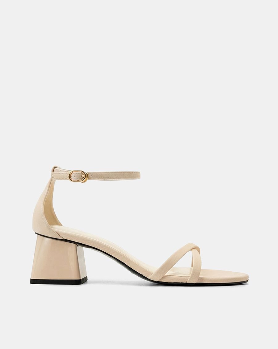  Giày Sandal Gót Vuông Quai Chéo 