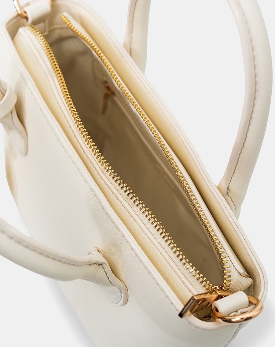 Túi Xách Nhỏ Bucket Bag Phối Charm