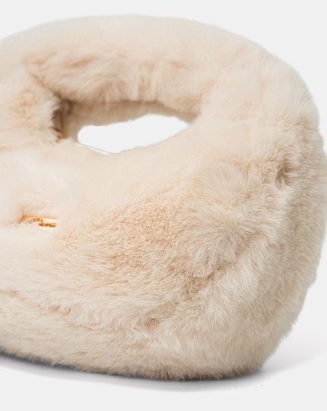  Túi Xách Nhỏ Hobo Phối Lông 