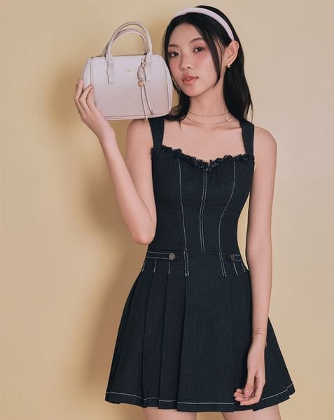  Túi Xách Nhỏ Tay Cầm Nơ Phối Charm 