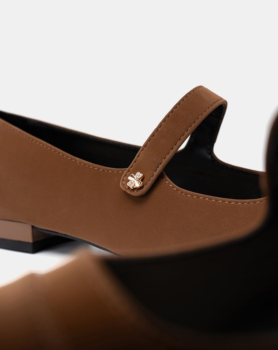  Giày Búp Bê Phối Toe Cap 