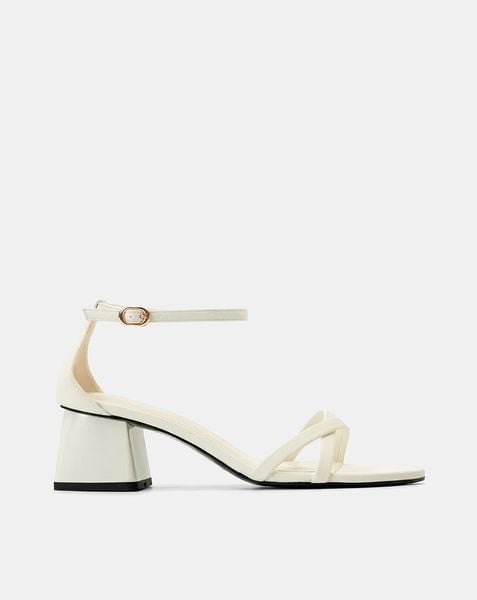  Giày Sandal Gót Vuông Quai Chéo 