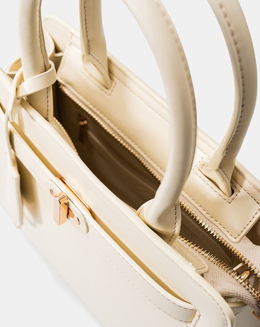  Túi Xách Trung Trang Trí Charm Và Khóa 