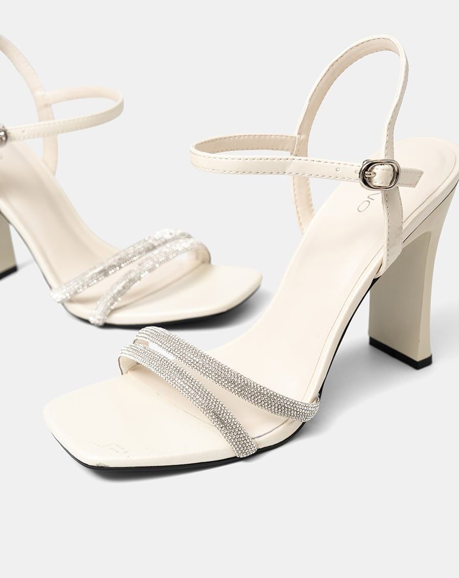  Giày Sandal Cao Gót Phối Hai Quai Đá Trang Trí 