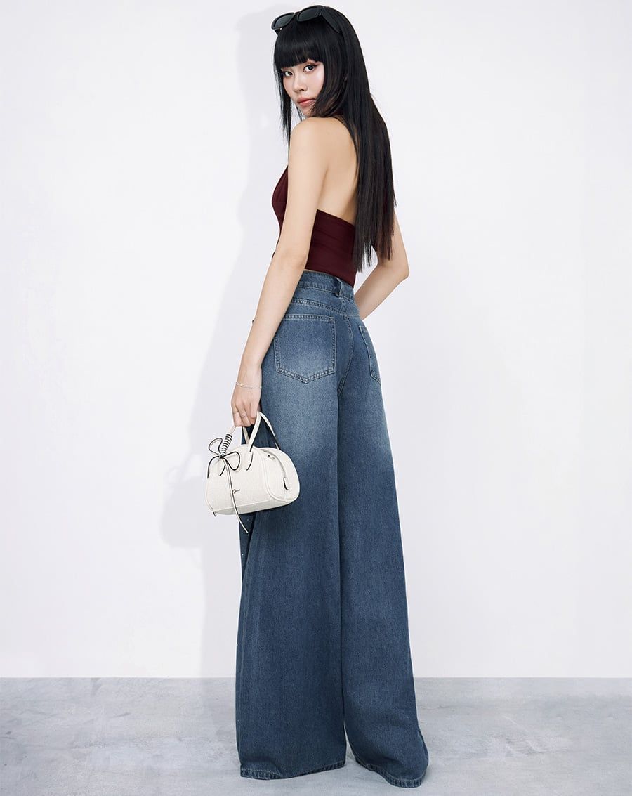  Quần jean ống rộng đính đá 