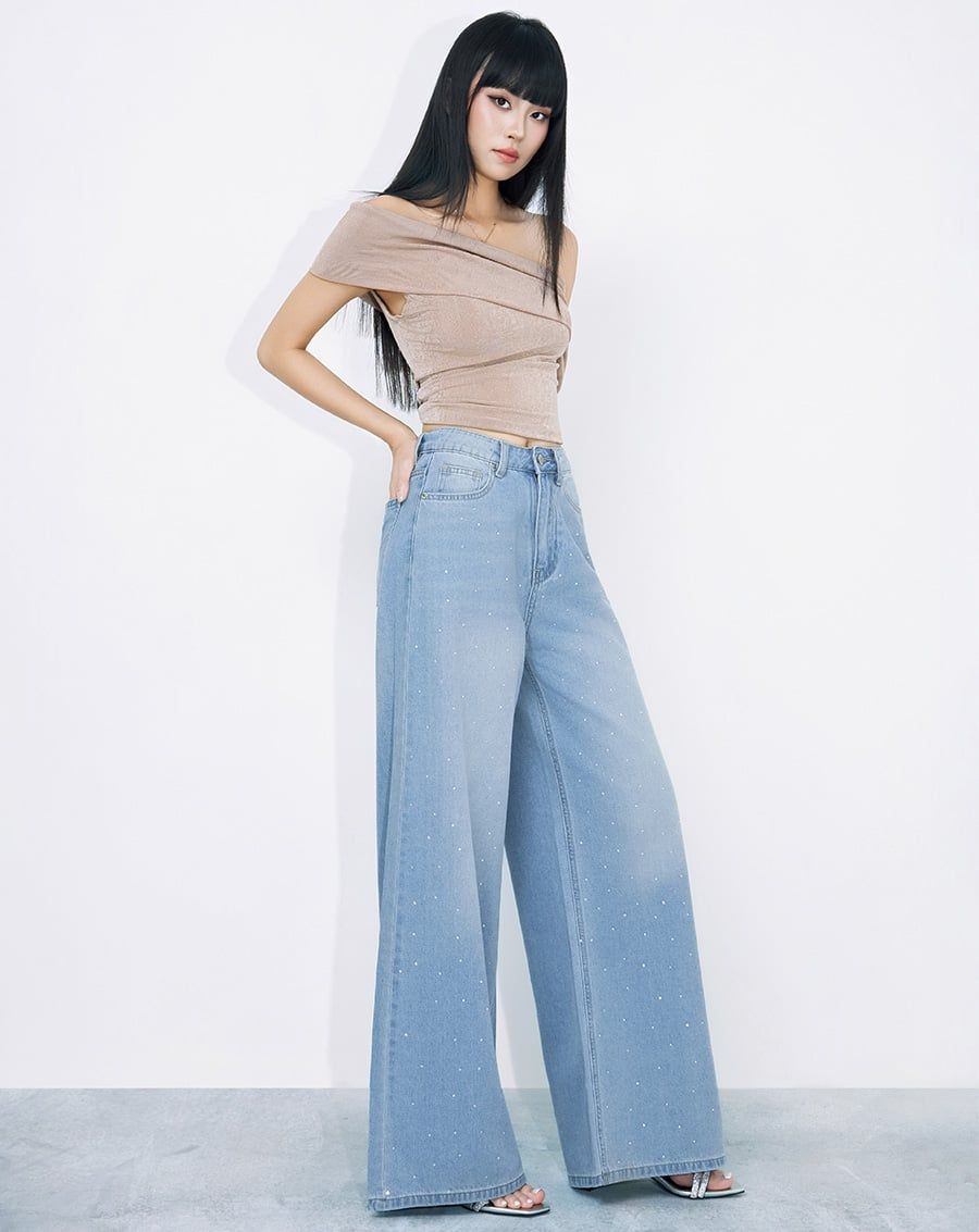  Quần jean ống rộng đính đá 