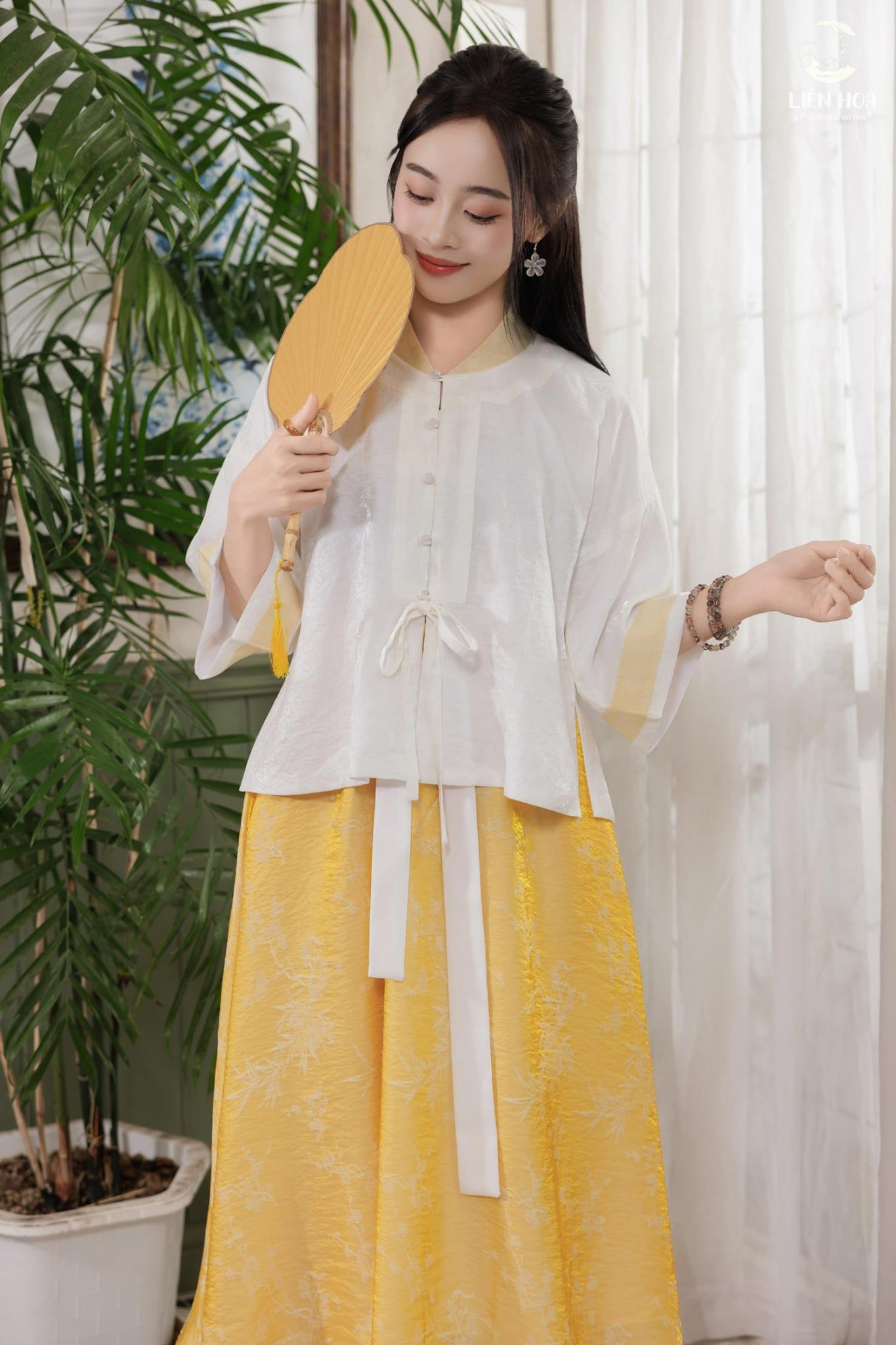  Áo tứ điên Thanh Hi 