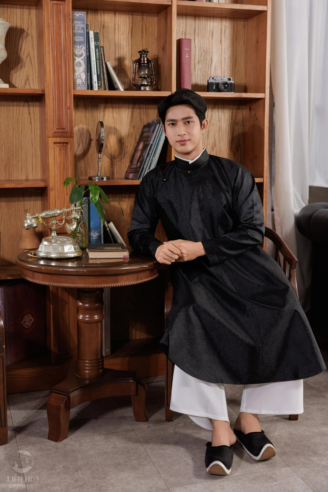  Áo ngũ thân Dạ Vân 