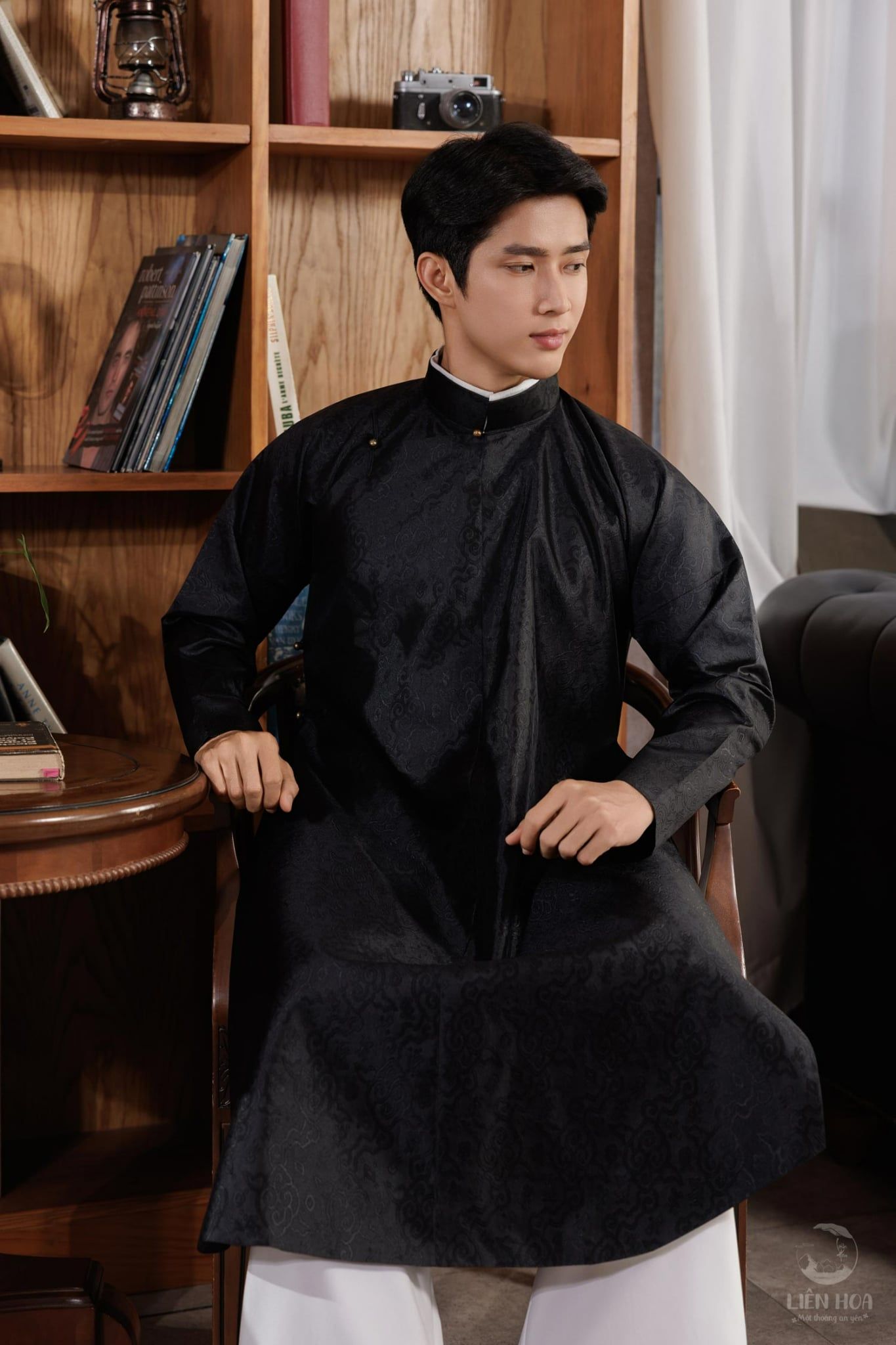  Áo ngũ thân Dạ Vân 