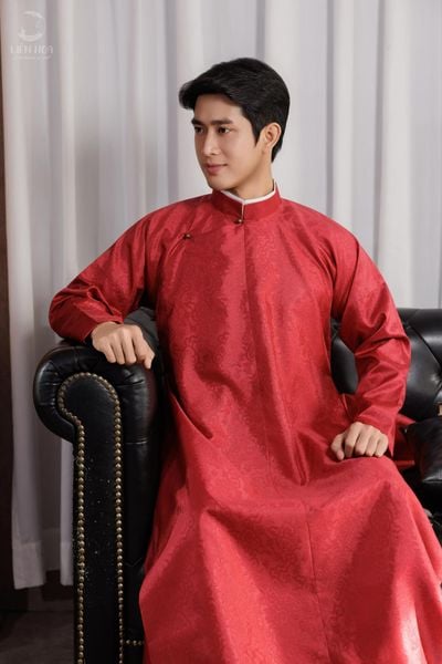  Áo ngũ thân Xích Vân 