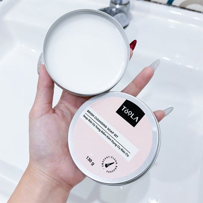 Hộp Rửa Cọ Trang Điểm TOOLA Kèm Xà Phòng, Dụng Cụ Rửa Cọ Brush Cleansing Soap - BT-TLA065