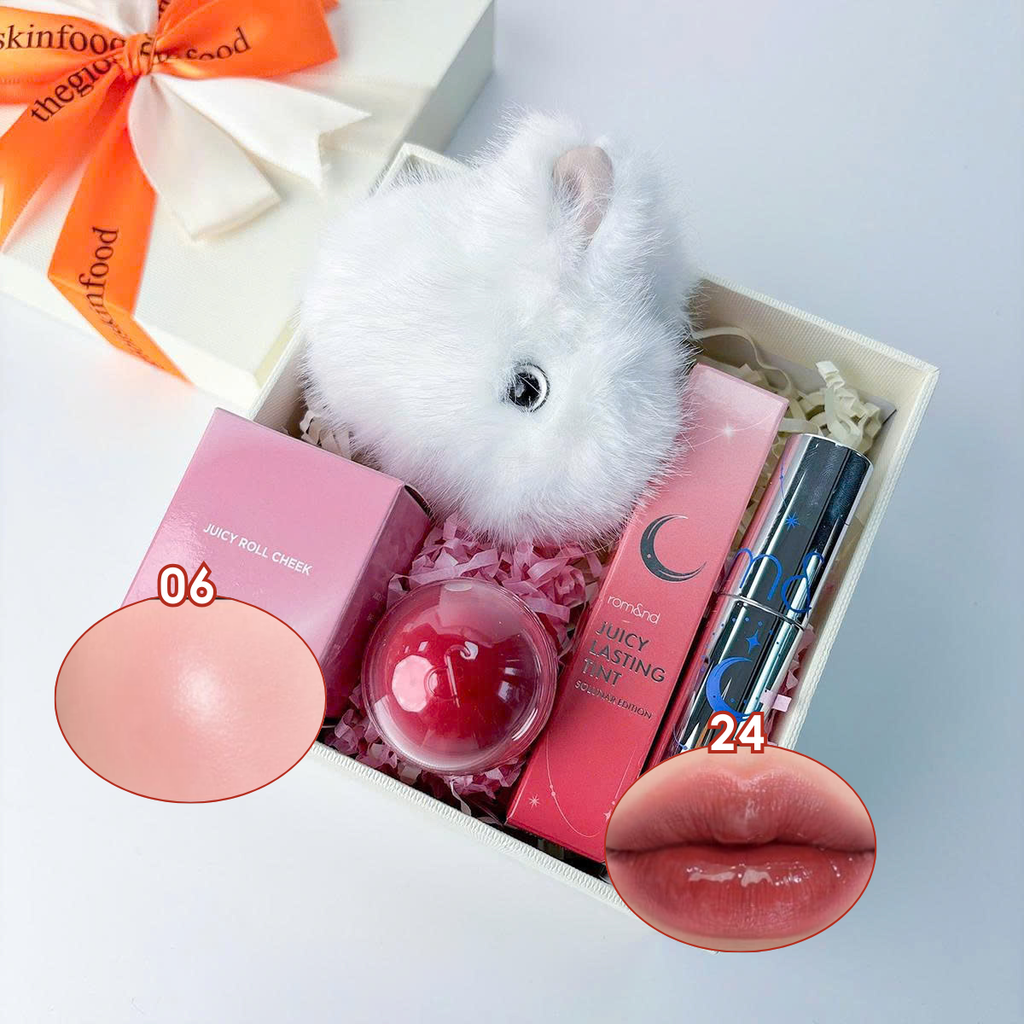 Box Qùa Combo: Son Tint Lì Romand Juicy Lasting Tint Solunar Edition + Má Hồng Kem Romand Dạng Lăn Juicy Roll Cheek + Móc Khóa Thỏ Trắng + Hộp Qùa Ngẫu Nhiên