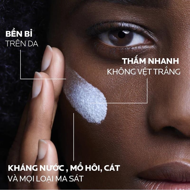 Sữa Chống Nắng La Roche-Posay Dưỡng Sáng Da Innovation Anthelios UVmune 400 Anti-Dark Spots Fluid 50ml