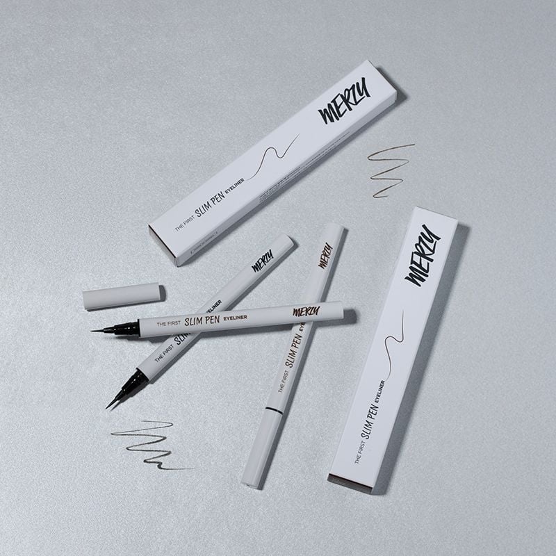 Bút Kẻ Mắt Merzy Siêu Mảnh, Bền Màu, Lâu Trôi The First Slim Pen Eyeliner 0.45g