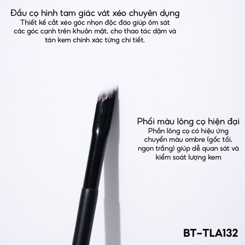 Cọ Che Khuyết Điểm Tam Giác TOOLA Triangle Concealer Brush - BT-TLA132