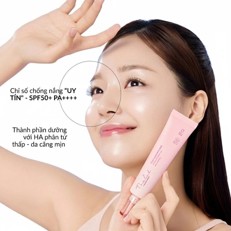 Kem Chống Nắng Nâng Tông The Lab By Blanc Doux Oligo Hyaluronic Acid Waterfull Tone-Up SPF50+/PA++++ 40ml