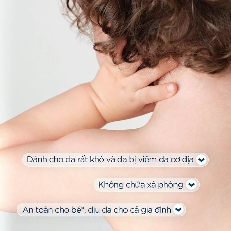 Dầu Tắm Bioderma Làm Sạch, Làm Dịu Cho Da Khô, Nhạy Cảm Atoderm Huile De Douche 1000ml