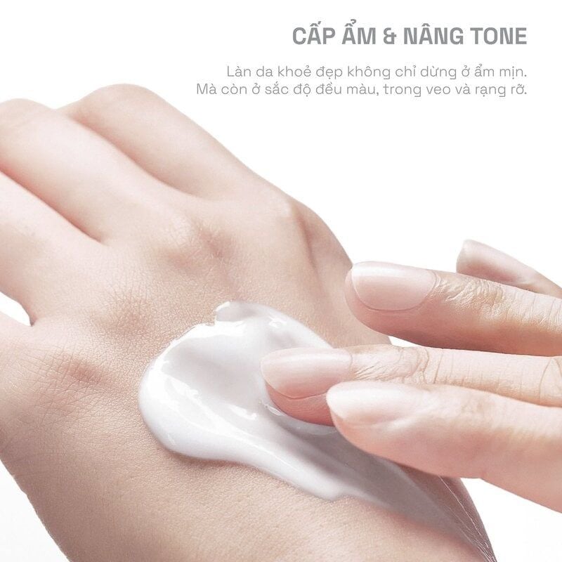 Kem Dưỡng Nâng Tông & Trang Điểm Toàn Thân Trendy Beauty BB Cream Makeup Body Pro 150ml