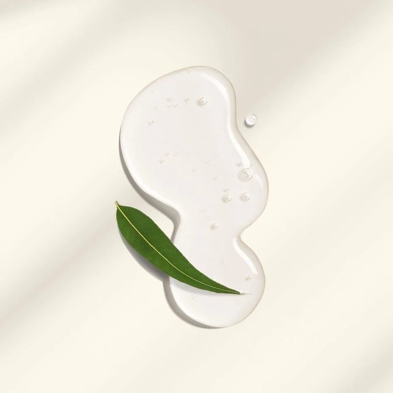 Gel Tắm Khuynh Diệp & Bạc Hà Cocoon Eucalyptus & Mint Shower Gel