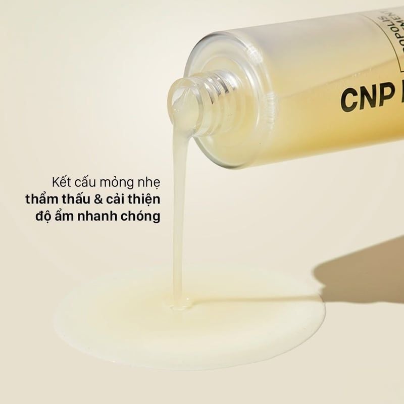 Nước Dưỡng Keo Ong Cấp Ẩm, Hỗ Trợ Phục Hồi Da CNP Propolis Treatment Ampule Essence 150ml
