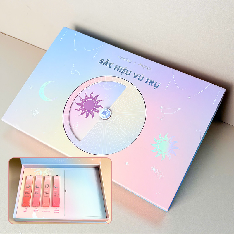 Hộp quà gift set Sắc Hiệu Vũ Trụ rom&nd x MONO Solunar Edition