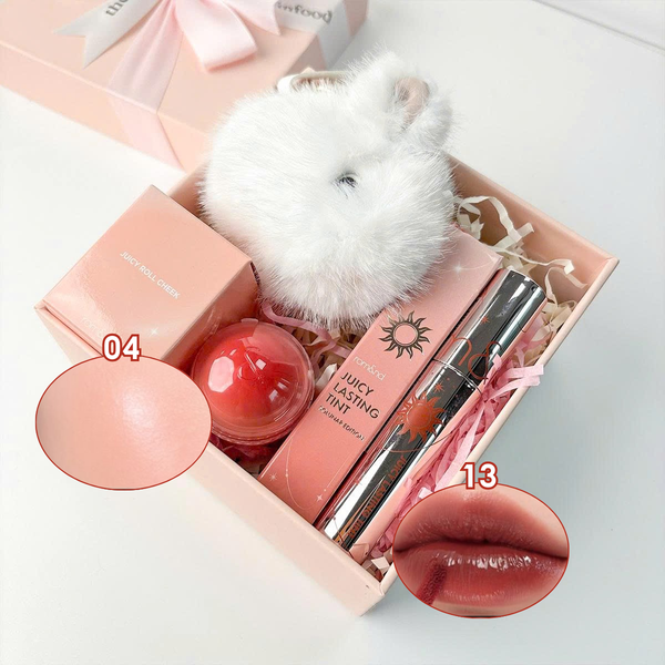  [PRE-ORDER 8/3]Box Qùa Combo: Son Tint Lì Romand Juicy Lasting Tint Solunar Edition + Má Hồng Kem Romand Dạng Lăn Juicy Roll Cheek + Móc Khóa Thỏ Trắng + Hộp Qùa 14x14x7 Màu Hồng 
