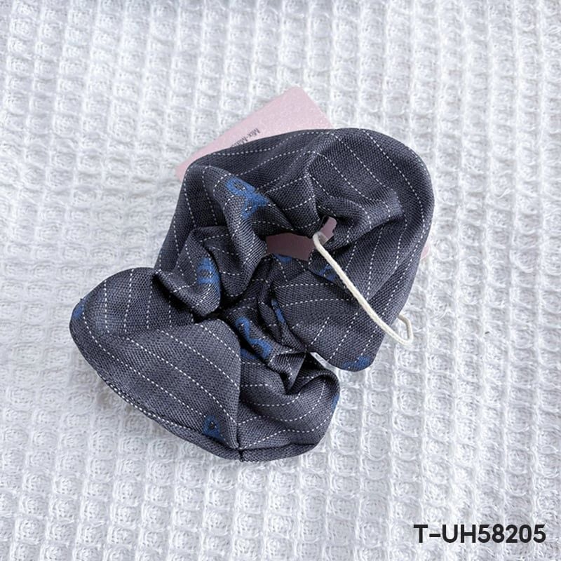 [NHẬP KHẨU] Dây Cột Tóc Scrunchies Sọc Caro, Đính Gấu Cao Cấp TOOLA