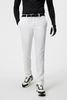 Quần dài golf nam Vent Pant White GMPA09696-0000 | J.Lindeberg
