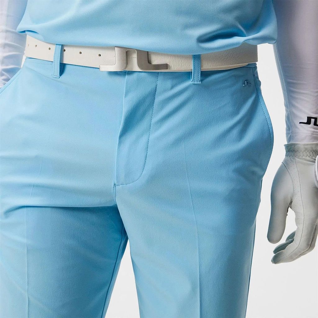 Quần shorts golf nam Eloy Shorts Baltic Sea GMPA08943-O493 | J.Lindebe