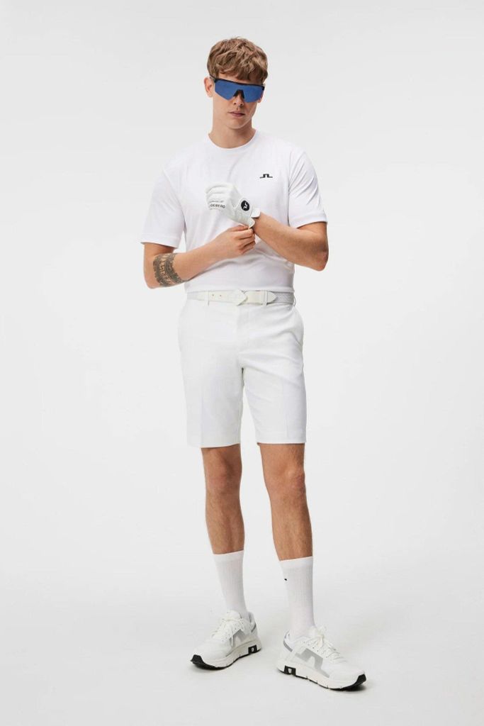 Quần shorts golf nam Eloy Shorts White GMPA08943-0000 | J.Lindeberg