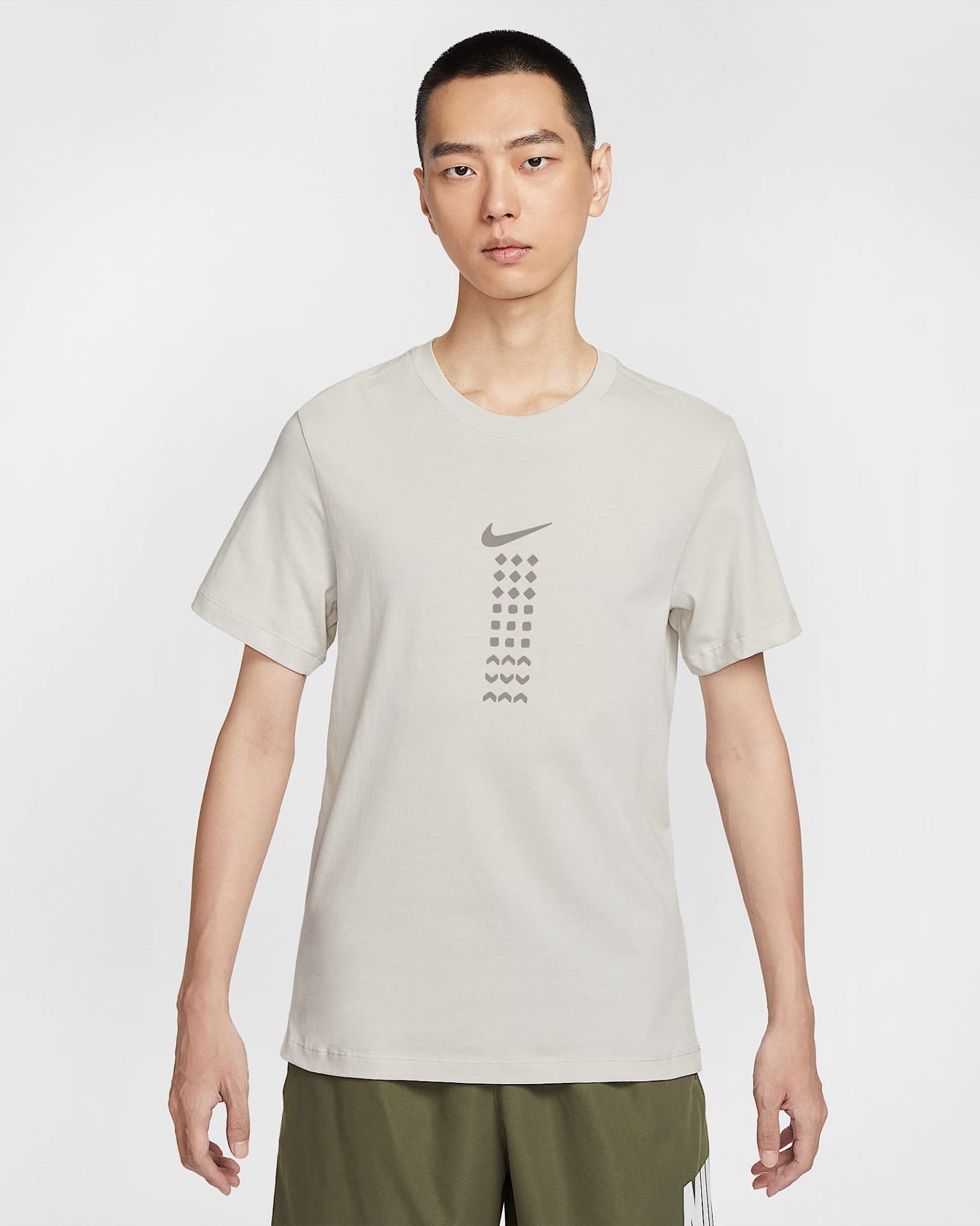 Nike - Áo phông tay ngắn thể thao Nam Nike Sportswear Men's T-Shirt